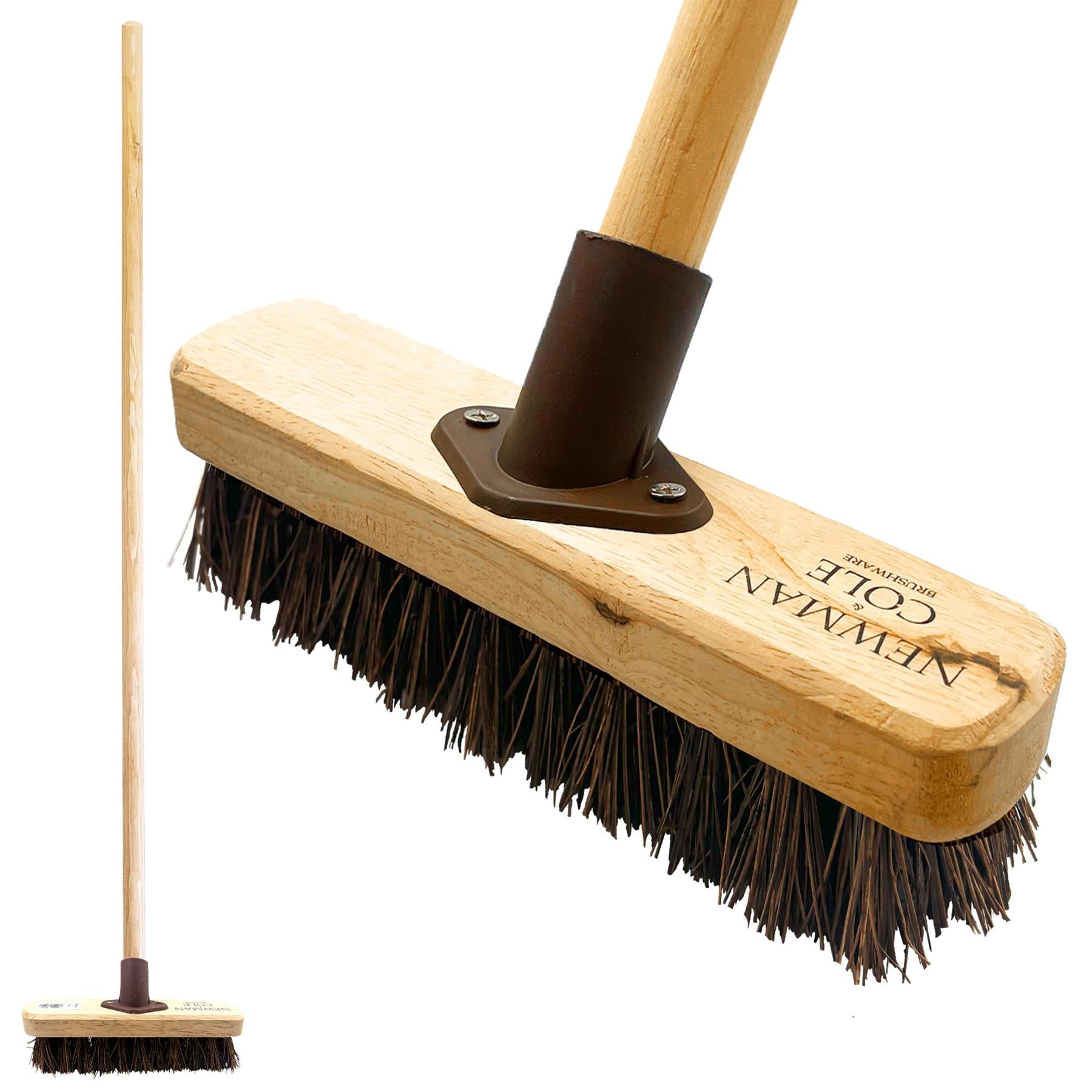 Newman & Cole 9" Natural Bassine Deck Scrub with Handle