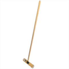 11" Soft Cream Synthetic Indoor Sweeping Brush with Wooden Handle